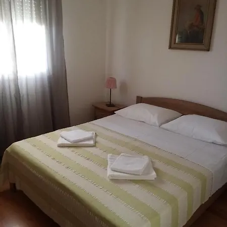 Apartment Mikola With Sea View *